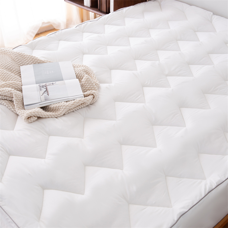 ท็อปเปอร์ที่นอนไมโครไฟเบอร์ดีไซน์ Wave Quilting ท็อปเปอร์ที่นอนไมโครไฟเบอร์ดีไซน์ Wave Quilting