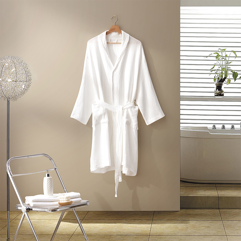 เสื้อคลุมอาบน้ำผ้าฝ้ายผ้ากอซสองชั้นผ้าคลุมไหล่ของโรงแรม เสื้อคลุมอาบน้ำผ้าฝ้ายผ้ากอซสองชั้นผ้าคลุมไหล่ของโรงแรม