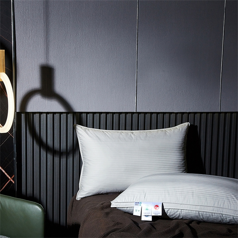 หมอนไส้เป็ดสามชั้น หมอนผ้าต่วน หมอนไส้เป็ดสามชั้น หมอนผ้าต่วน