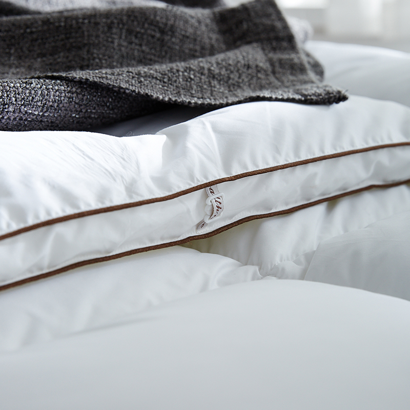 ผ้านวมขนเป็ดนุ่มอุ่นพร้อมท่อผ้าฝ้าย 100% ผ้านวมขนเป็ดนุ่มอุ่นพร้อมท่อผ้าฝ้าย 100%